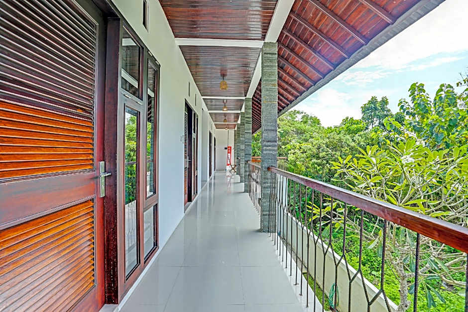 OYO 91123 Madhava 108