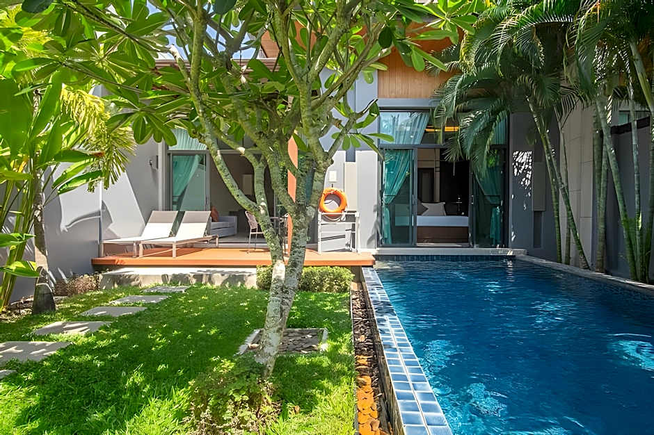 Two Villas Holiday Phuket: Onyx Style Nai Harn Beach