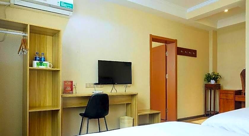 Green Tree Inn Nanjing Zhonghua Gate Subway Station Hotel