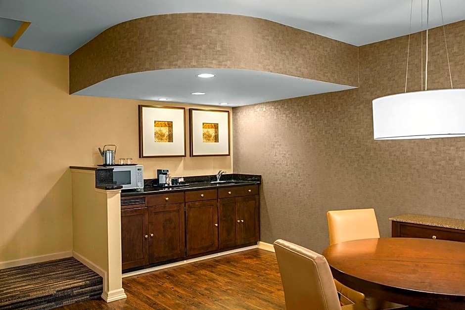 Sheraton Suites Akron Cuyahoga Falls