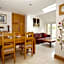Rosa's Bed and Breakfast