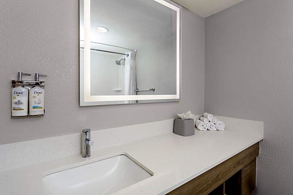 Holiday Inn Express Daytona Beach Shores By IHG