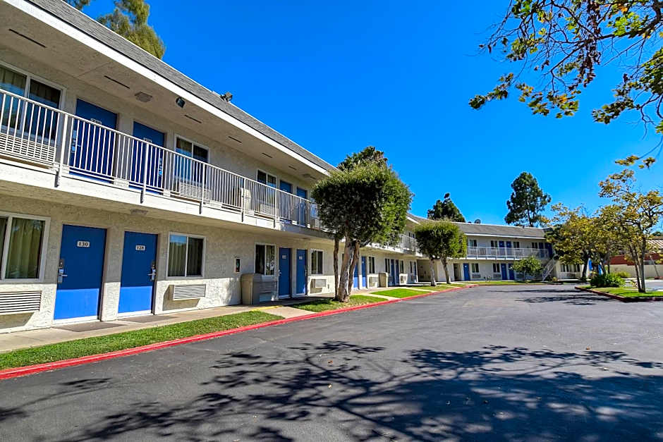 Motel 6-San Diego, CA - North