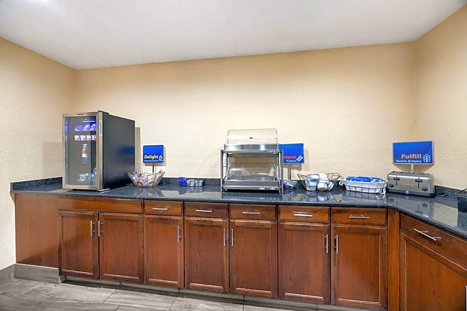 Best Western Plus Venture Inn