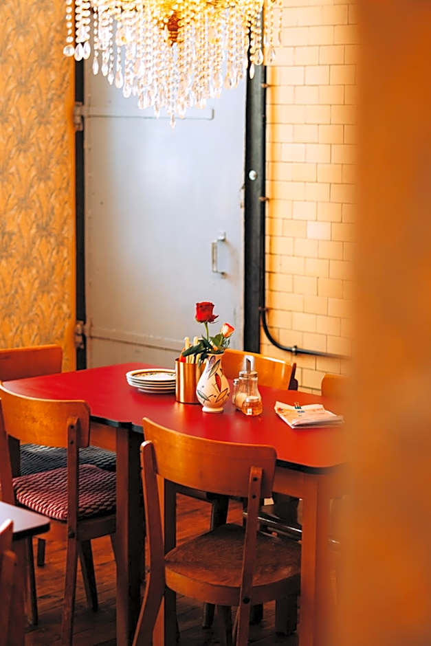 Molo Rouge - Boutiquehotel & Café