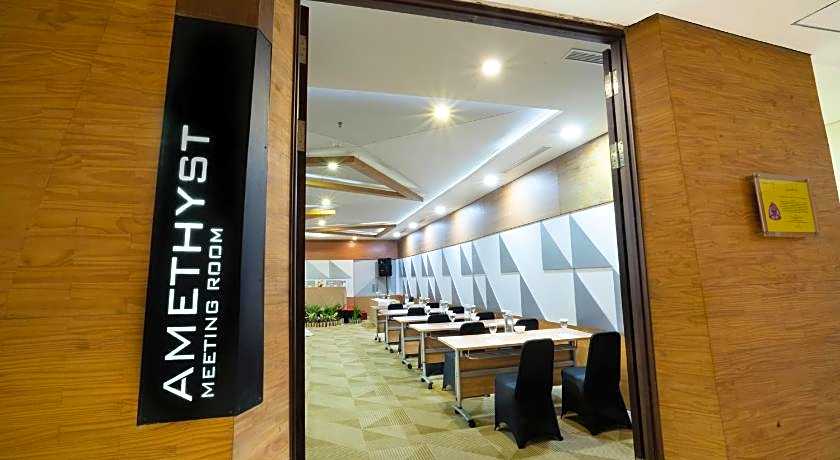 Golden Tulip Pontianak