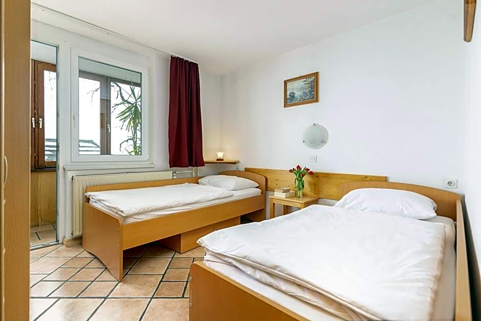 Apartment house Jager