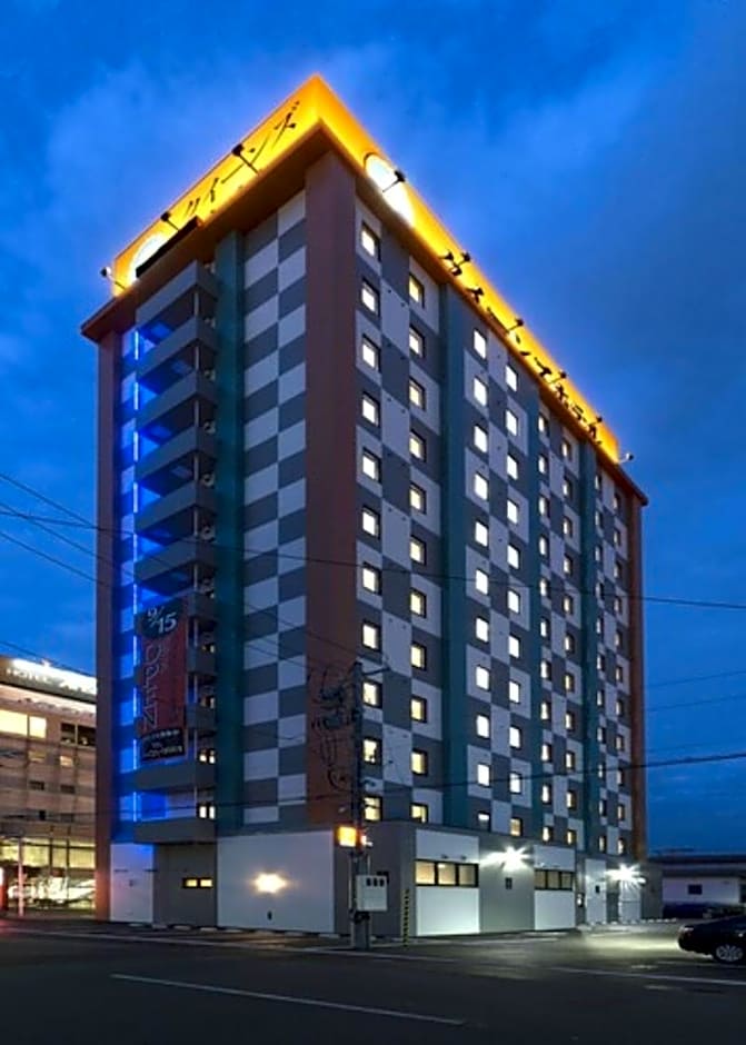 Queen's Hotel Chitose