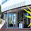 The Penthouse Suites Hotel