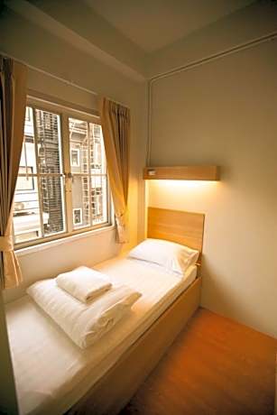 Single Room with Shared Bathroom