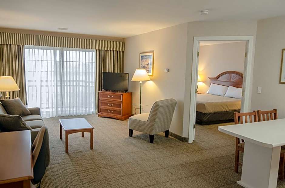 Smart Suites On The Hill – South Burlington, VT