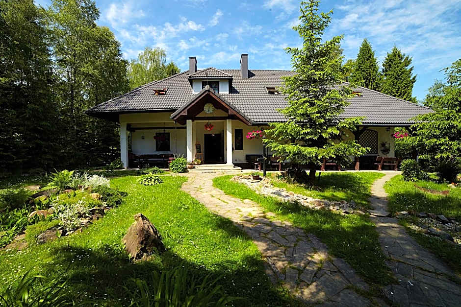 Stylowy Zajazd Pod Czarnym Kogutem