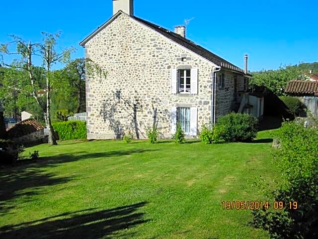 LA MAISON près d'Aurillac