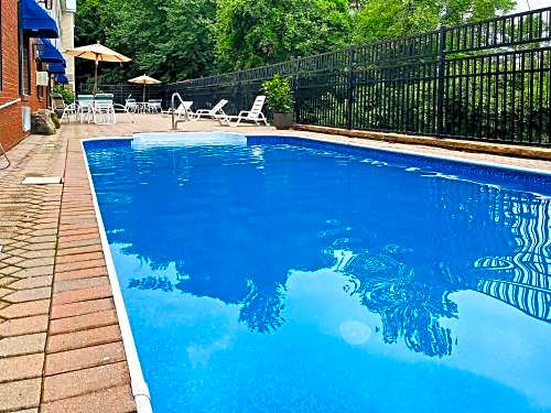 Comfort Inn & Suites Sturbridge-Brimfield