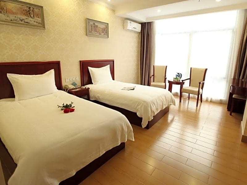 GreenTree Inn GuangDong HuiZhou South Railway Station DanShui RenMin Road Business Hotel