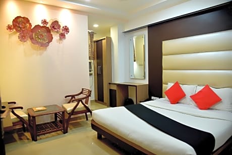 HOTEL RADIANCE