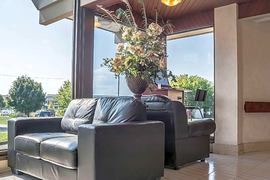 Rodeway Inn Fallsview