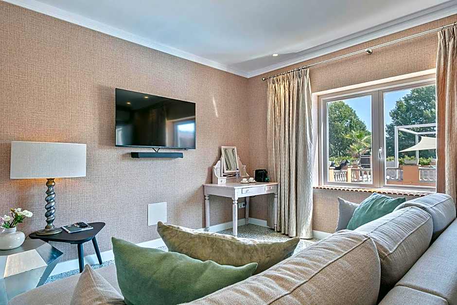 Van der Valk Hotel Barcarola