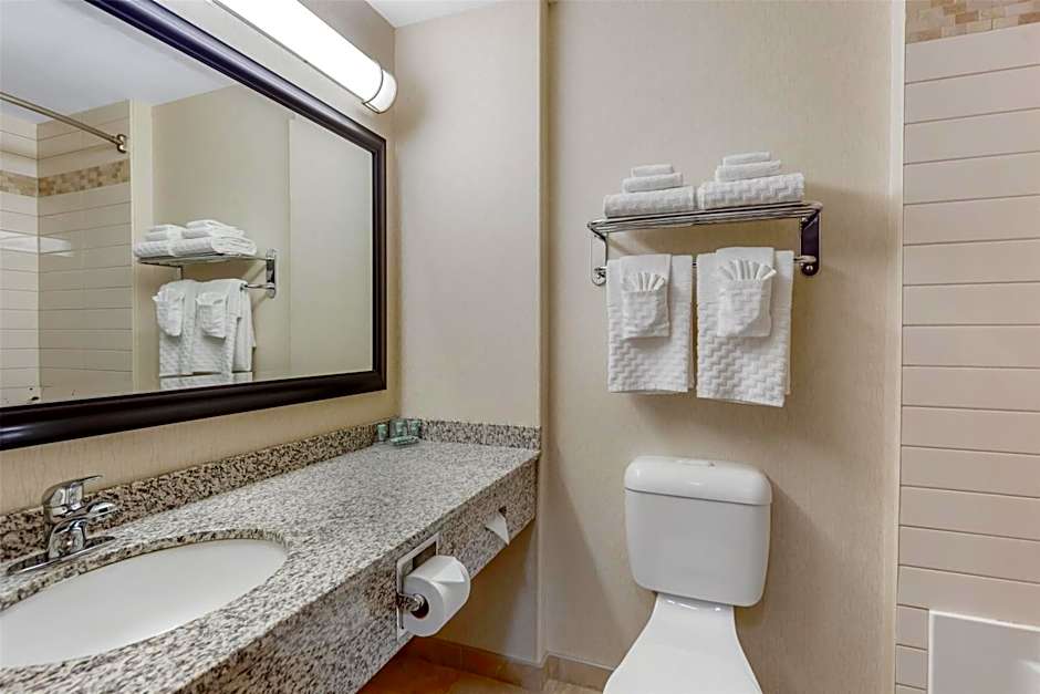 Best Western Wainwright Inn & Suites