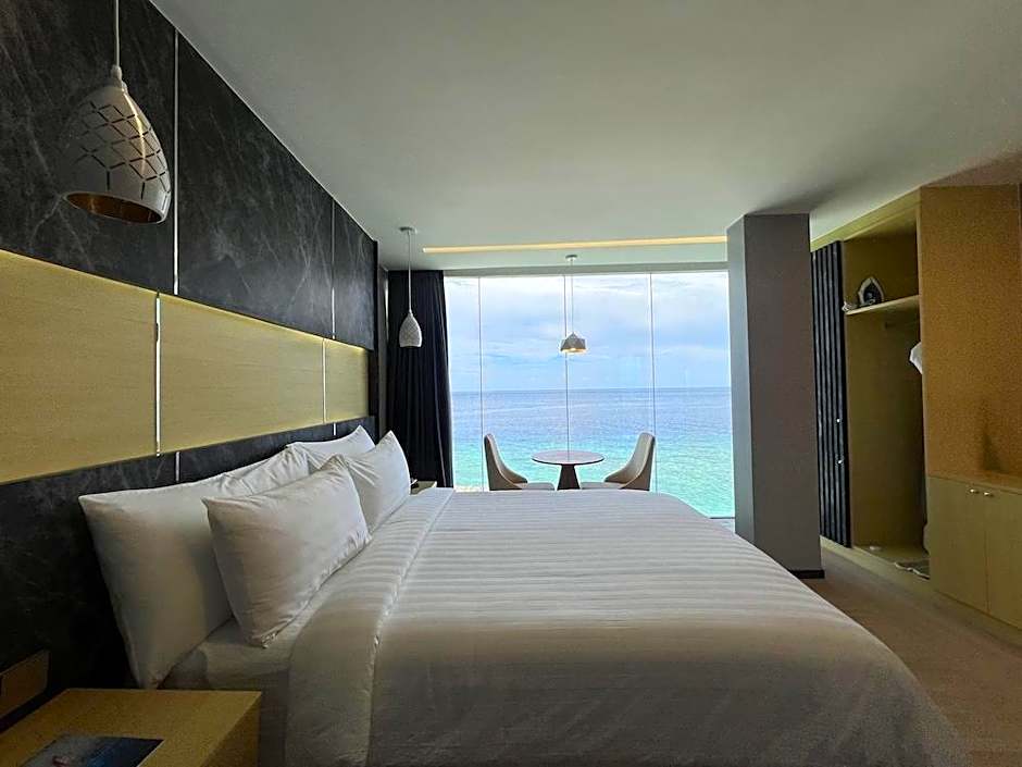 Swarn by Hawks Hotel Kamadhoo Baa Atoll