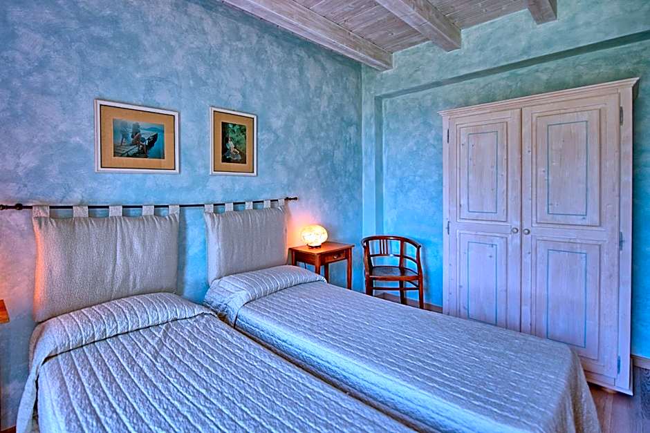 Villa Casa Lucia by PosarelliVillas