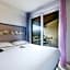 Park & Suites Village Aix-Le Rousset