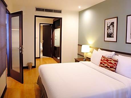 One-Bedroom Suite with Pool View