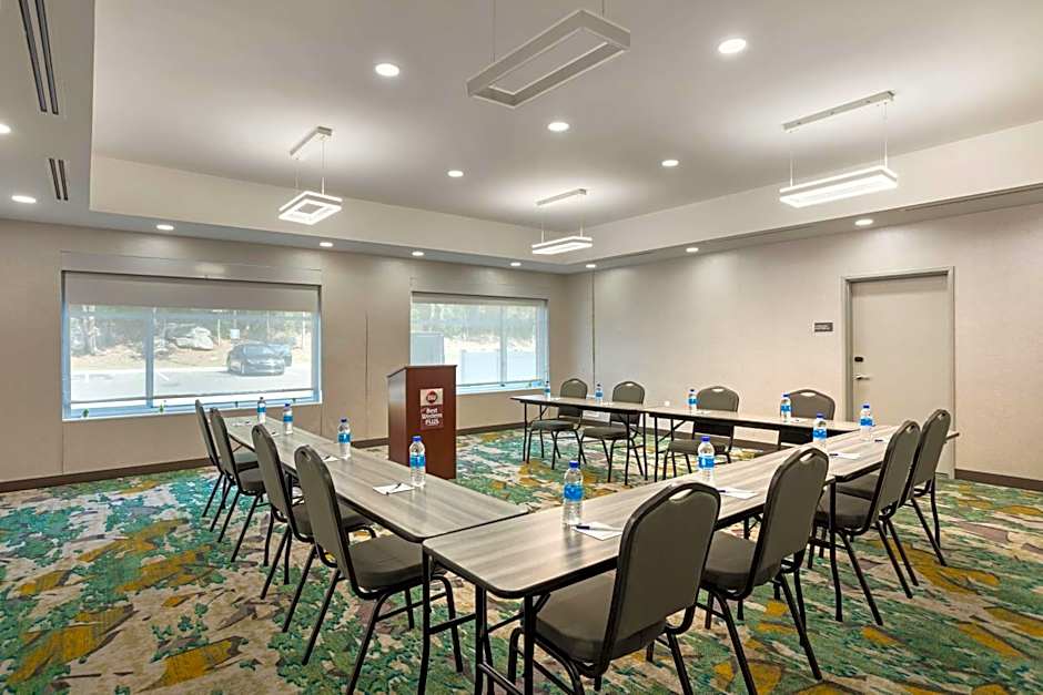 Best Western Plus Executive Residency Antioch Inn