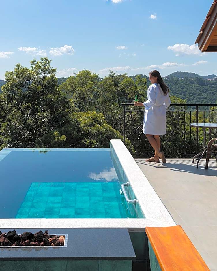 Vovô Emílio Chalés