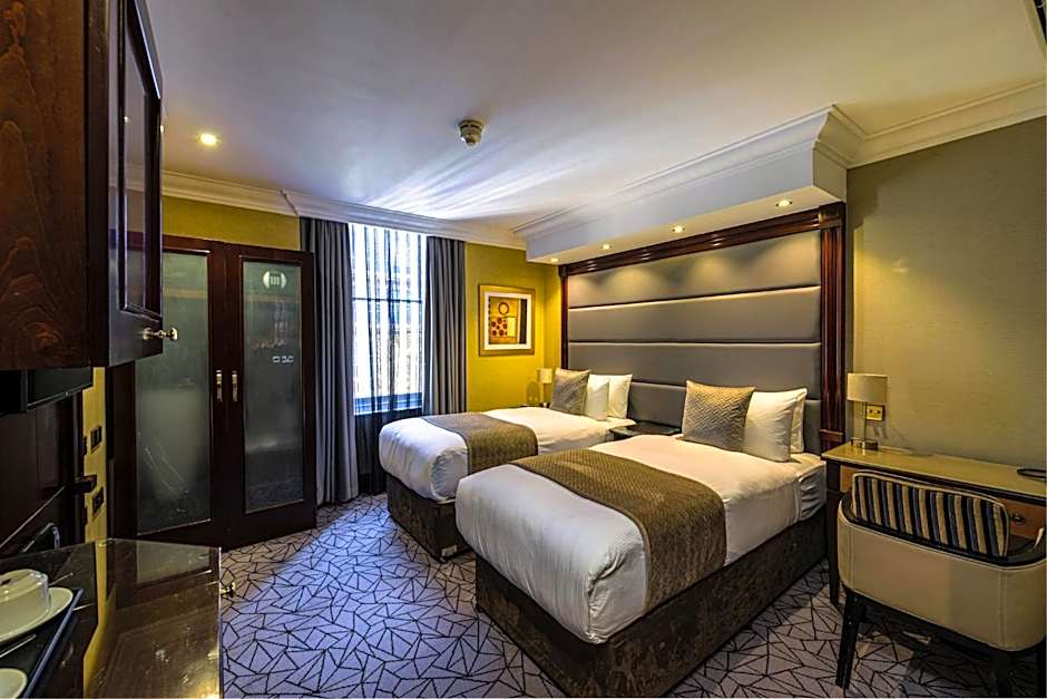 Hyde Park International