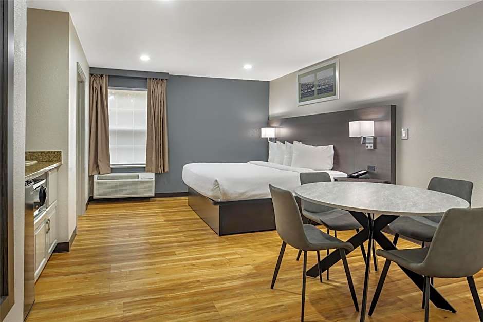 Best Western Mystic Hotel