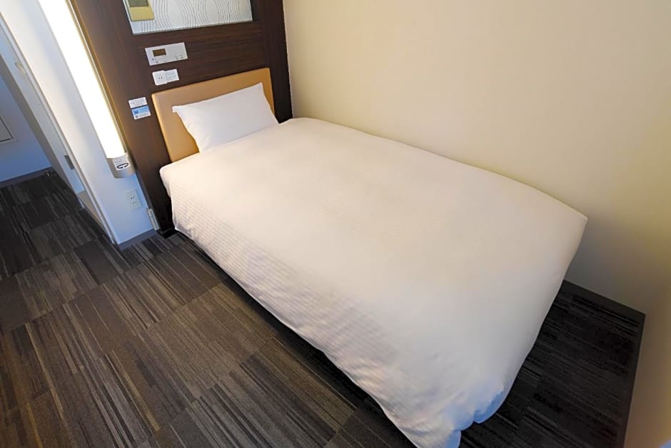 R&b Hotel Kamatahigashiguchi