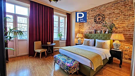 SLEEPWELL NOWY ŚWIAT - entrance from Ordynacka 14St, through the courtyard