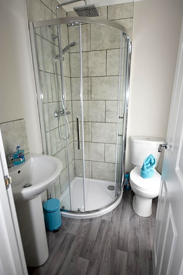 Townhouse @ 32 Penkhull New Road Stoke