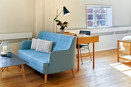 Junior Suite with Lake View