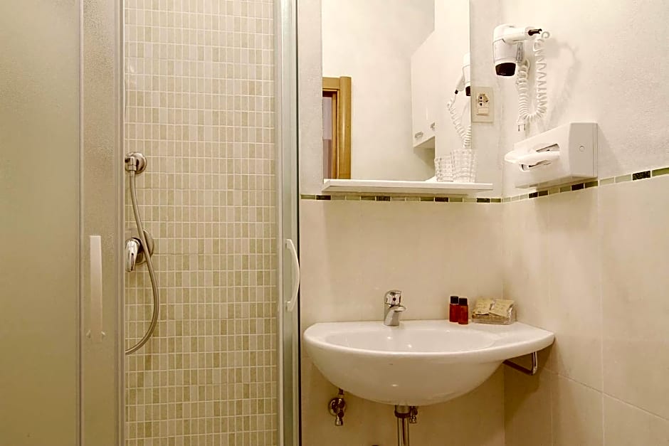 Hotel Deborah