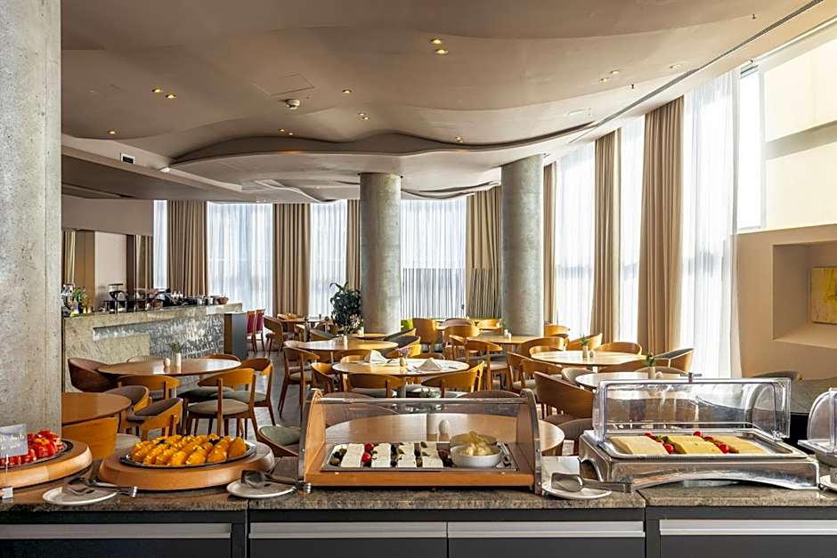 Nobel Zira Hotel