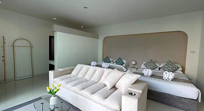 Saranya River House