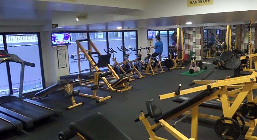 Royal Suites Condotel