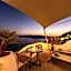 Kima Oia Suites