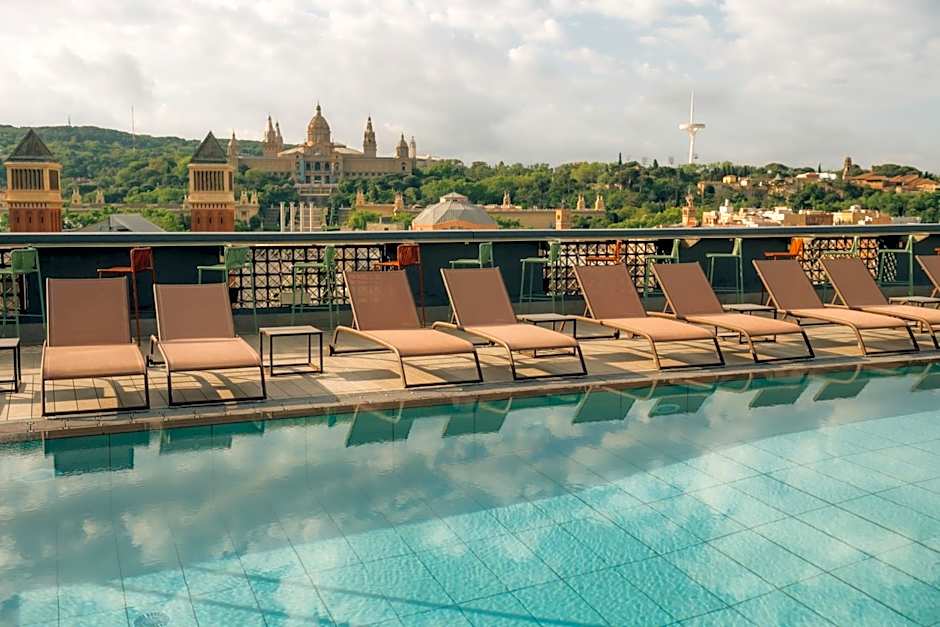 Catalonia Barcelona Plaza