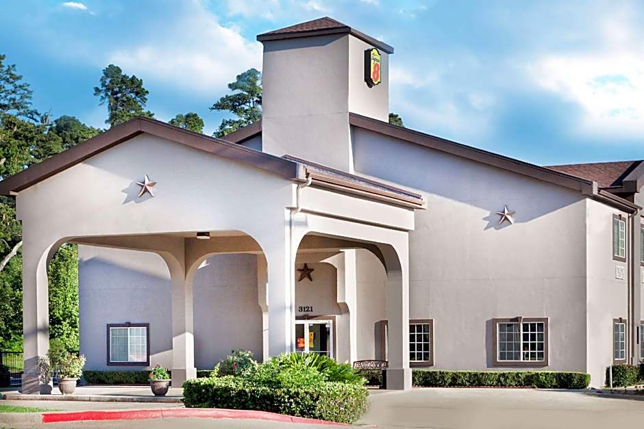 Super 8 by Wyndham Huntsville