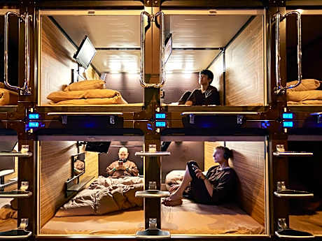 Capsule Room Men Only for 2 Person