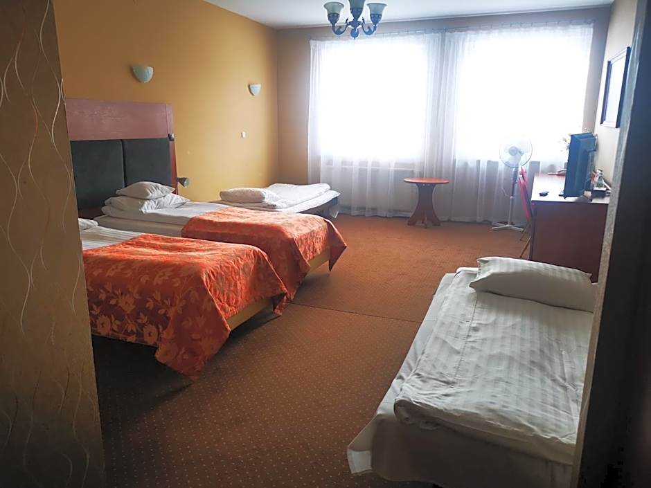 Hotel i Restauracja Bona