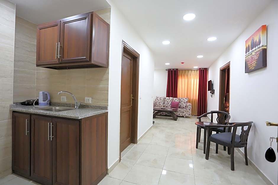 7Boys Hotel