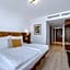 Hotel Antares