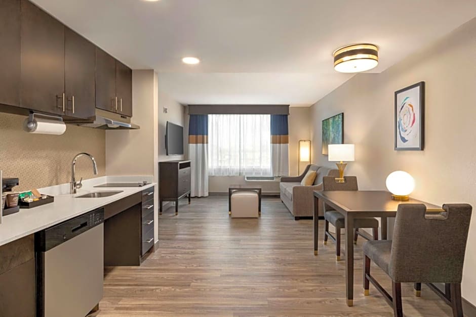 Homewood Suites by Hilton Indianapolis Downtown IUPUI