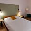 Brit Hotel Roanne - Le Grand Hôtel
