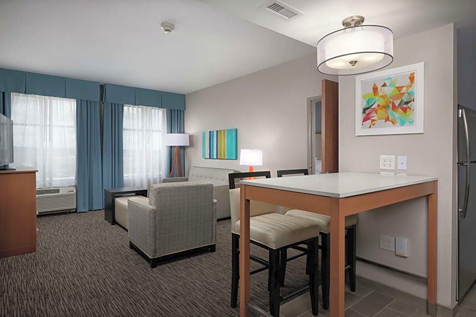 Homewood Suites by Hilton Cincinnati-Midtown, OH