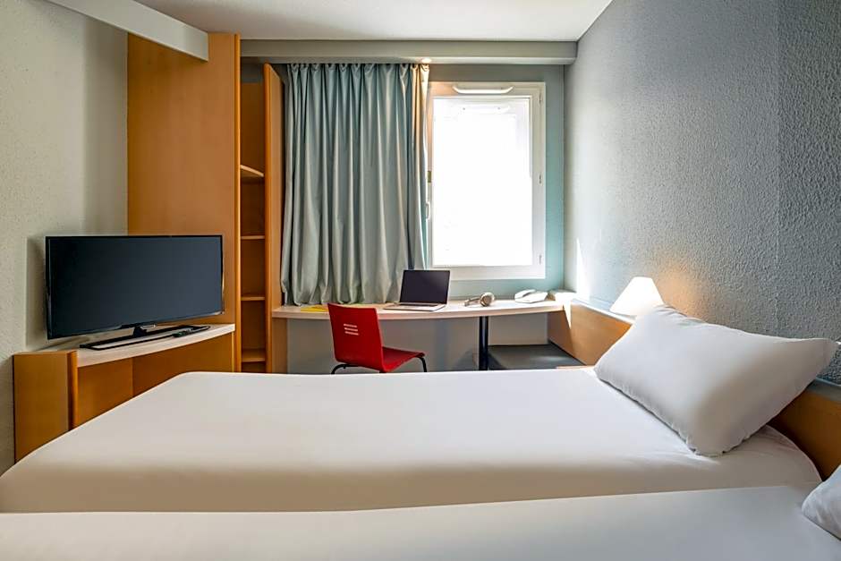 ibis Saint Rambert d'Albon